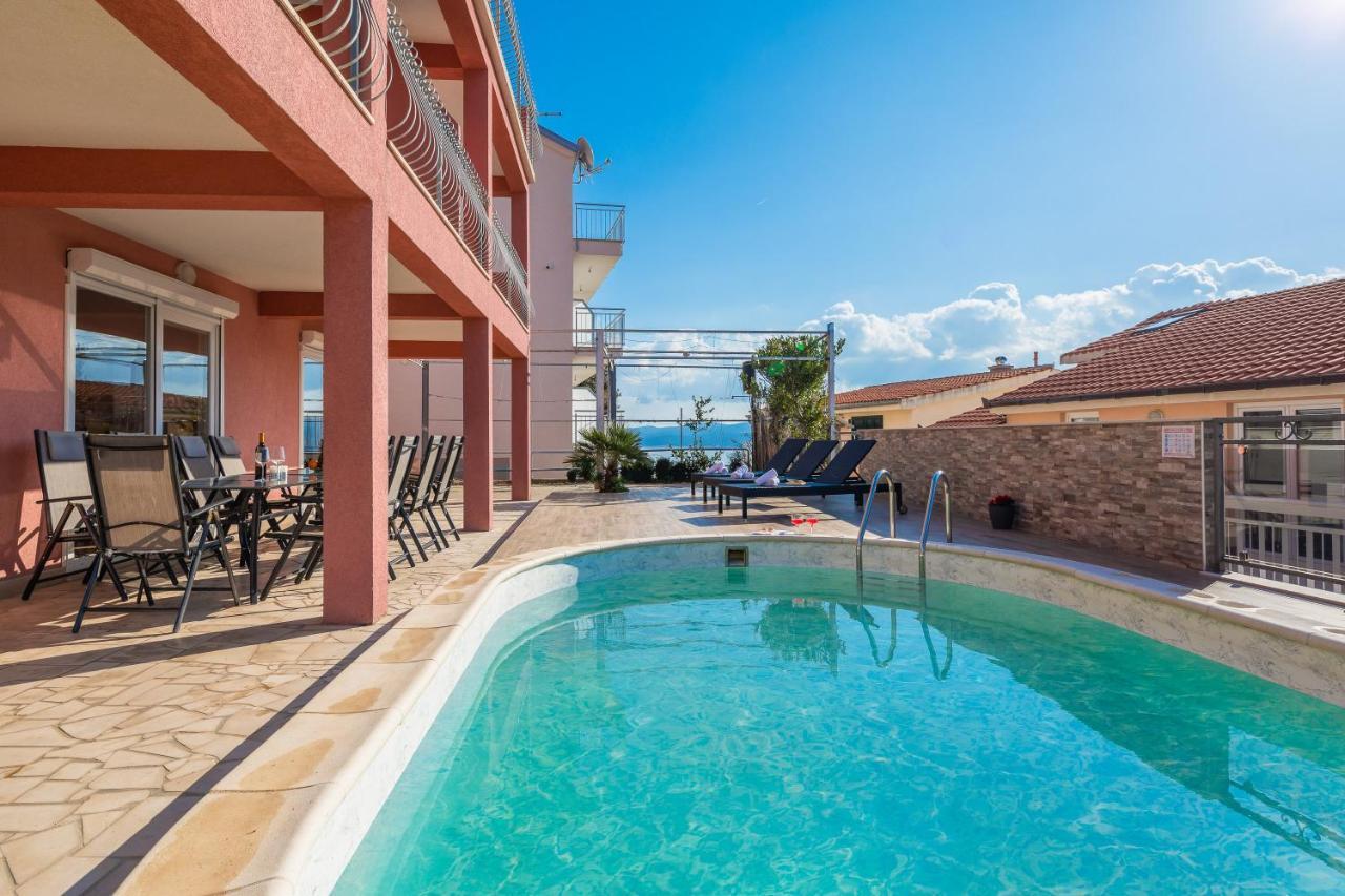 Solaris Holiday Home - Private Pool Stanici Buitenkant foto